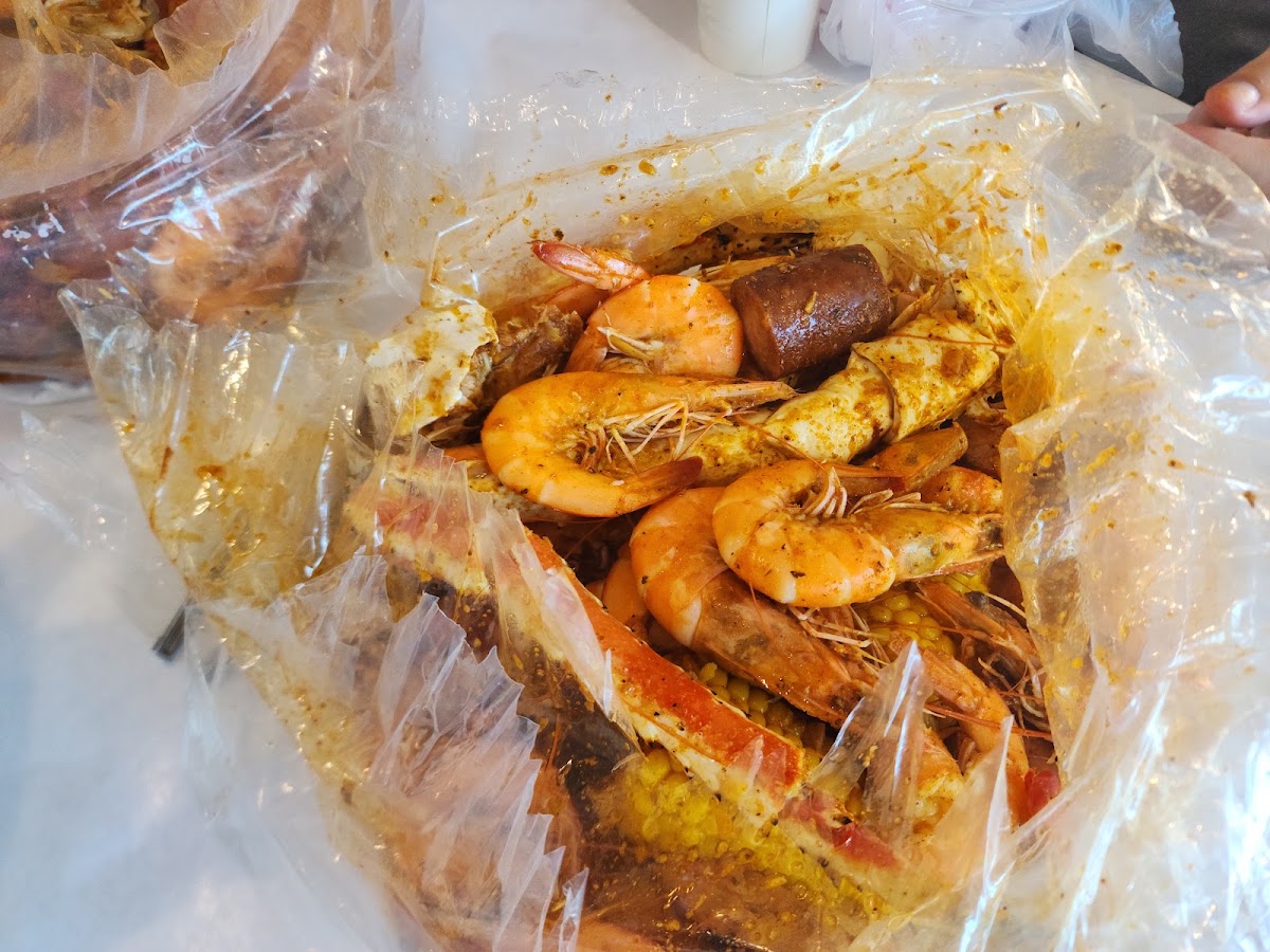 The Crab Shack, Gardena, Gateway Plaza Photo 4